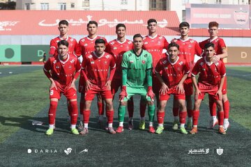 پرسپولیسی‌ها جشن قهرمانی گرفتند | روزنو