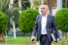 وزیر کار: از دی ماه معیار دهک‌بندی برای دریافت یا حذف یارانه، برداشته شده/ معیارهای جدید شامل داشتن خانه ۵۰ میلیاردی یا خودروی شخصی ۵ میلیاردی  و سطح درآمد تعیین شده است