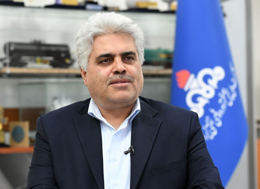 شرکت پخش فرآوردههای نفتی: دیشب ۴ تأسیسات ذخیرهسازی نفتی و یک مرکز نقل و انتقال فرآوردههای نفتی در تهران و البرز مورد حمله قرار گرفت/ در این حادثه ۴ نفر از رانندگان نفتکش تاسیسات به شهادت رسیدند/ بنزین به اندازه کافی در انبارهای نفتی ذخیره شده شرکت پخش فرآوردههای نفتی: دیشب ۴ تأسیسات ذخیرهسازی نفتی و یک مرکز نقل و انتقال فرآوردههای نفتی در تهران و البرز مورد حمله قرار گرفت/ در این حادثه ۴ نفر از رانندگان نفتکش تاسیسات به شهادت رسیدند/ بنزین به اندازه کافی در انبارهای نفتی ذخیره شده