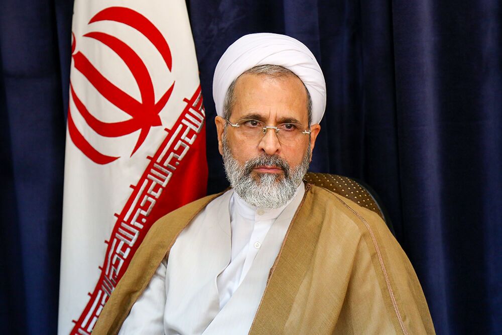 آیتالله اعرافی: اکنون باید جنگ و پاسخ به تجاوز دشمن در صدر اولویتها باشد/ در هجوم به دشمنان و پایگاه آنها تردیدی نداریم؛ هر کشوری بخواهد مصون بماند، باید راه استفاده دشمن از خاک خود را ببندد آیتالله اعرافی: اکنون باید جنگ و پاسخ به تجاوز دشمن در صدر اولویتها باشد/ در هجوم به دشمنان و پایگاه آنها تردیدی نداریم؛ هر کشوری بخواهد مصون بماند، باید راه استفاده دشمن از خاک خود را ببندد