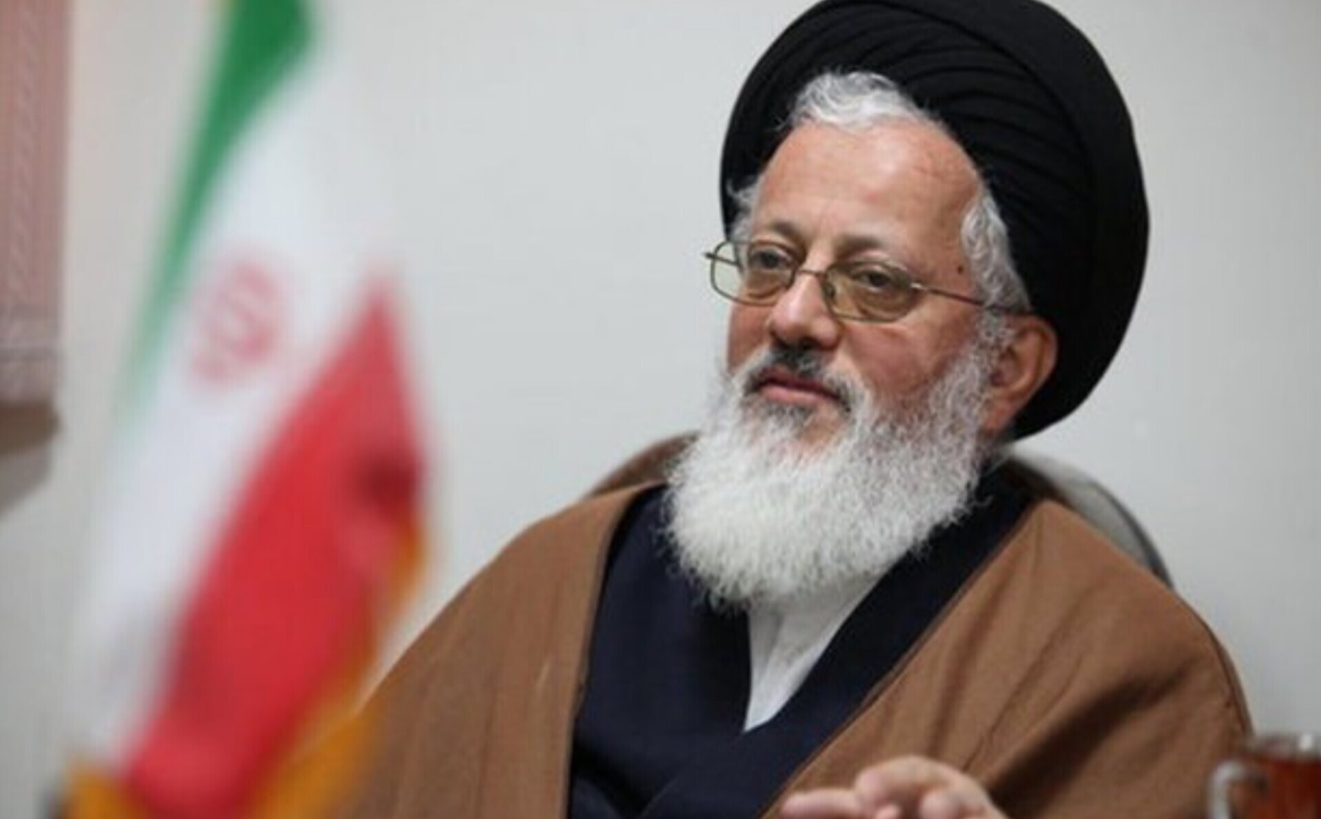حسینی، عضو خبرگان: هنوز مشخص نیست روند دقیق انتخاب رهبری آینده چگونه پیش خواهد رفت/ فرد منتخب باید با کسب دستکم دو سوم آرای اعضای خبرگان، مسئولیت خطیر رهبری را برعهده بگیرد/ مجلس خبرگان باید تشکیل جلسه دهد و با معرفی افراد ارجح، رأیگیری نهایی صورت گیرد حسینی، عضو خبرگان: هنوز مشخص نیست روند دقیق انتخاب رهبری آینده چگونه پیش خواهد رفت/ فرد منتخب باید با کسب دستکم دو سوم آرای اعضای خبرگان، مسئولیت خطیر رهبری را برعهده بگیرد/ مجلس خبرگان باید تشکیل جلسه دهد و با معرفی افراد ارجح، رأیگیری نهایی صورت گیرد