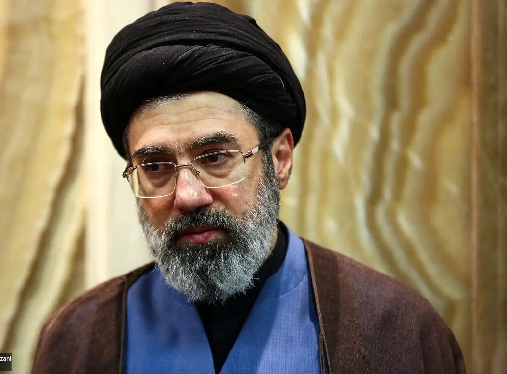 سید مجتبی خامنهای به عنوان رهبر جدید انتخاب شد سید مجتبی خامنهای به عنوان رهبر جدید انتخاب شد