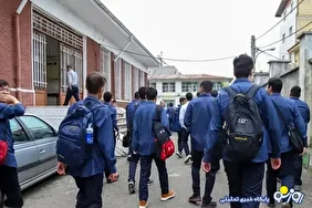 نشان دادن چه فیلمی در مدرسه موجب غش کردن دانش‌آموزان شد؟