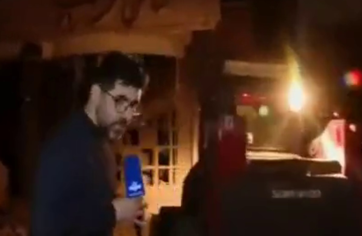 شبکه خبر: شهادت کارمندان یک بانک در تهران در حمله شبانه / تعداد شهدا بالاست شبکه خبر: شهادت کارمندان یک بانک در تهران در حمله شبانه / تعداد شهدا بالاست