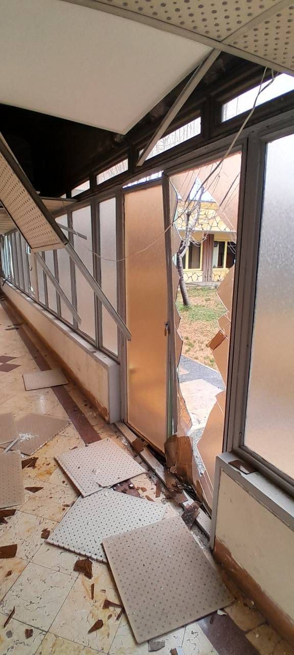 عکس| تخریب بخش‌هایی از فدراسیون های ووشو، تیراندازی، چوگان و تیر و کمان/ آسیب به مجموعه تاریخی فرح آباد