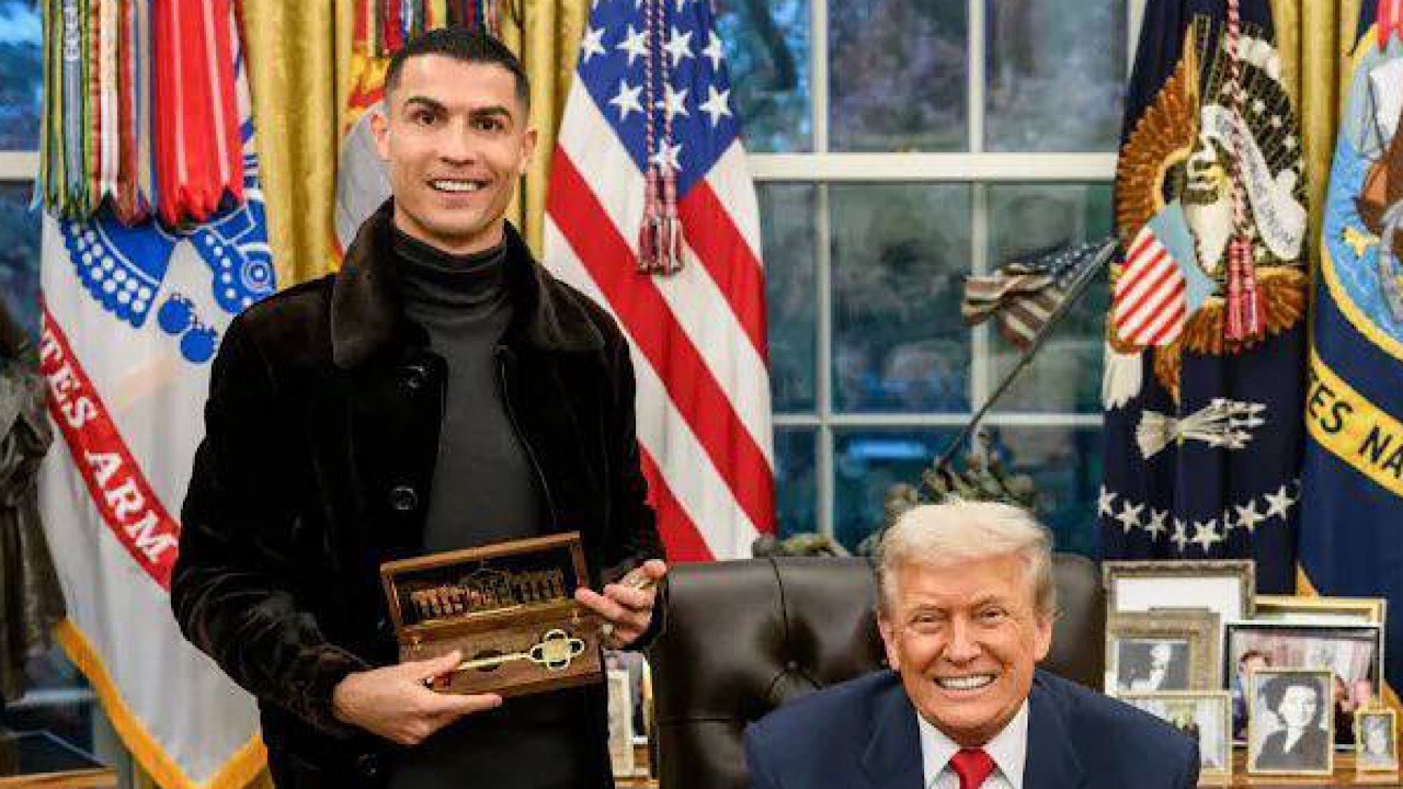 ترامپ رابطه مسی و رونالدو را هم خراب کرد ترامپ رابطه مسی و رونالدو را هم خراب کرد