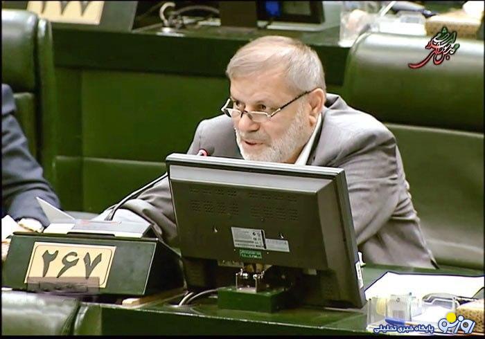 حیات مقدم:در جبل علی امارات ورودی و خروجی کانتینر چهار روز و در بندر شهید رجایی حدود چهار ماه تاجر گرفتار ترخیص است