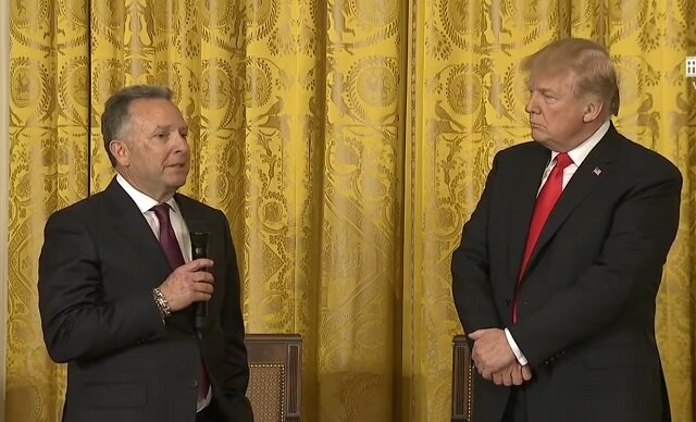 چرخش‌های ترامپ درباره ایران؛ از تهدید تا مذاکره/ بازی راهبردی یا سردرگمی سیاسی؟