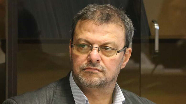 اسدی: خطری مجوز حرفه‌ای را تهدید نمی‌کند؛ سیدورف برای حضور در استقلال مشکلی ندارد!