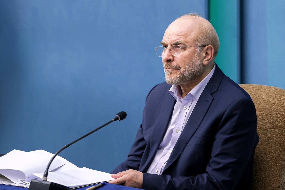 قالیباف: سخنان ترامپ پژواک سیاستهای منفور رؤسای سابق آمریکا بود که سالها منطقهٔ ما و جهان را به جنگ و ناامنی کشانده / ما با همسایگان خود برادریم و با اختلافافکنی آمریکاییها برای داغ کردن بازار سلاحهای خود مخالفیم قالیباف: سخنان ترامپ پژواک سیاستهای منفور رؤسای سابق آمریکا بود که سالها منطقهٔ ما و جهان را به جنگ و ناامنی کشانده / ما با همسایگان خود برادریم و با اختلافافکنی آمریکاییها برای داغ کردن بازار سلاحهای خود مخالفیم