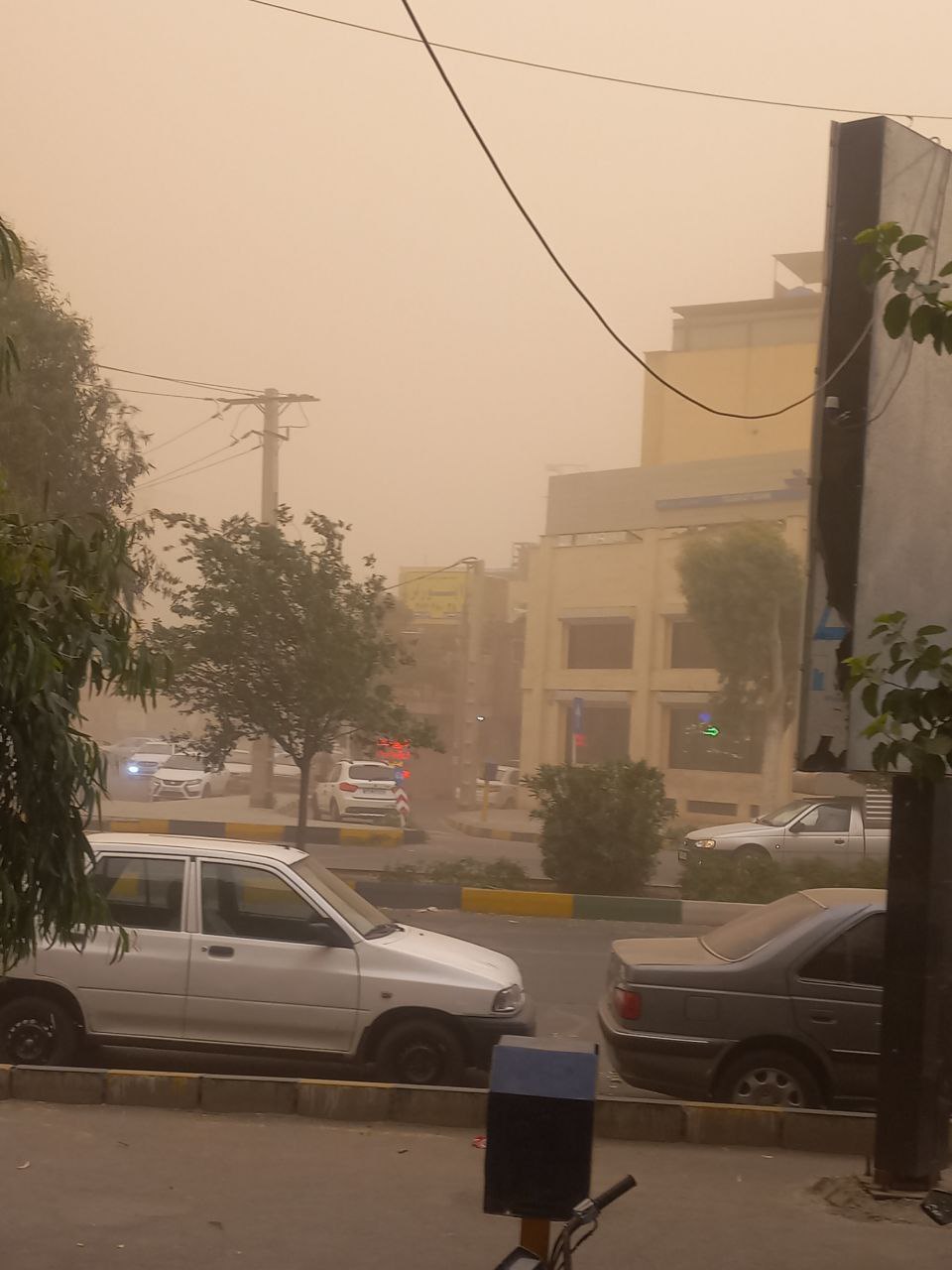 f4a4a37f-4e5f-480d-9a05-a4666df1bb7d