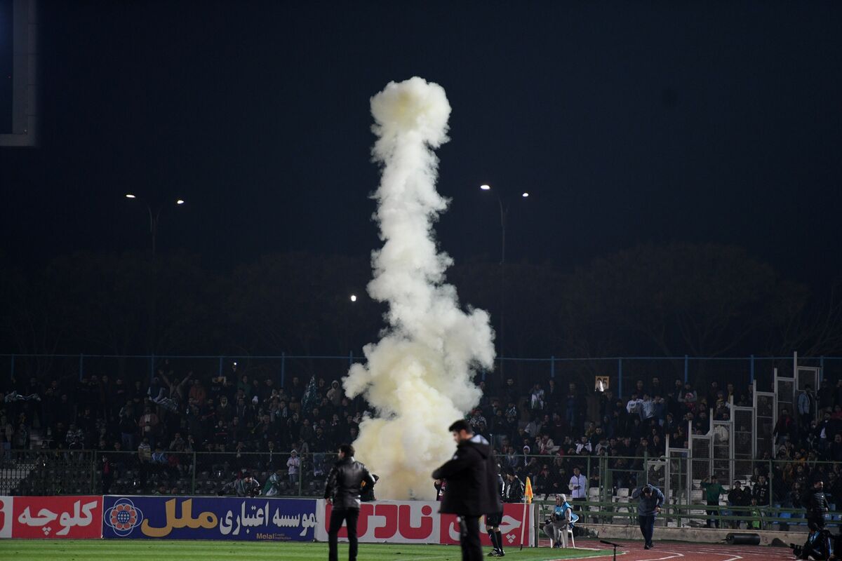 محرومیت کوتاه مدت برای ضاربان افشین پیروانی و فحاشان به علیپور! محرومیت کوتاه مدت برای ضاربان افشین پیروانی و فحاشان به علیپور!