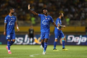 استقلال بلیت آسیایی پرسپولیس را سوزاند/ دیگی که برای من نجوشد...!