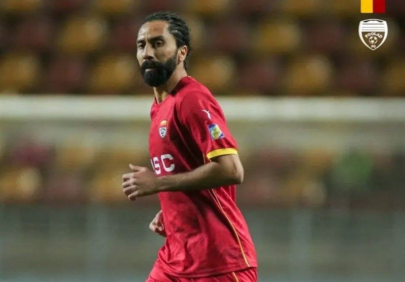 پشت پرده کنار گذاشته شدن هافبک استقلالی فولاد؛ کتک کاری در رختکن! پشت پرده کنار گذاشته شدن هافبک استقلالی فولاد؛ کتک کاری در رختکن!