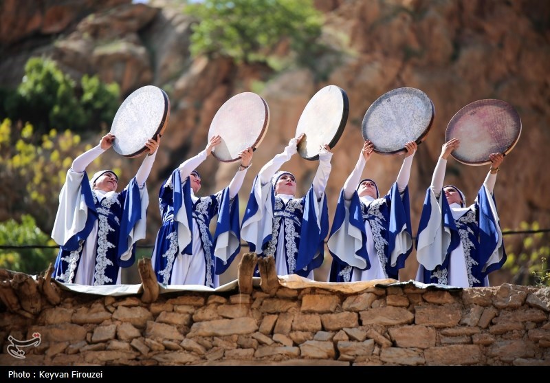 1403020109213987029850444