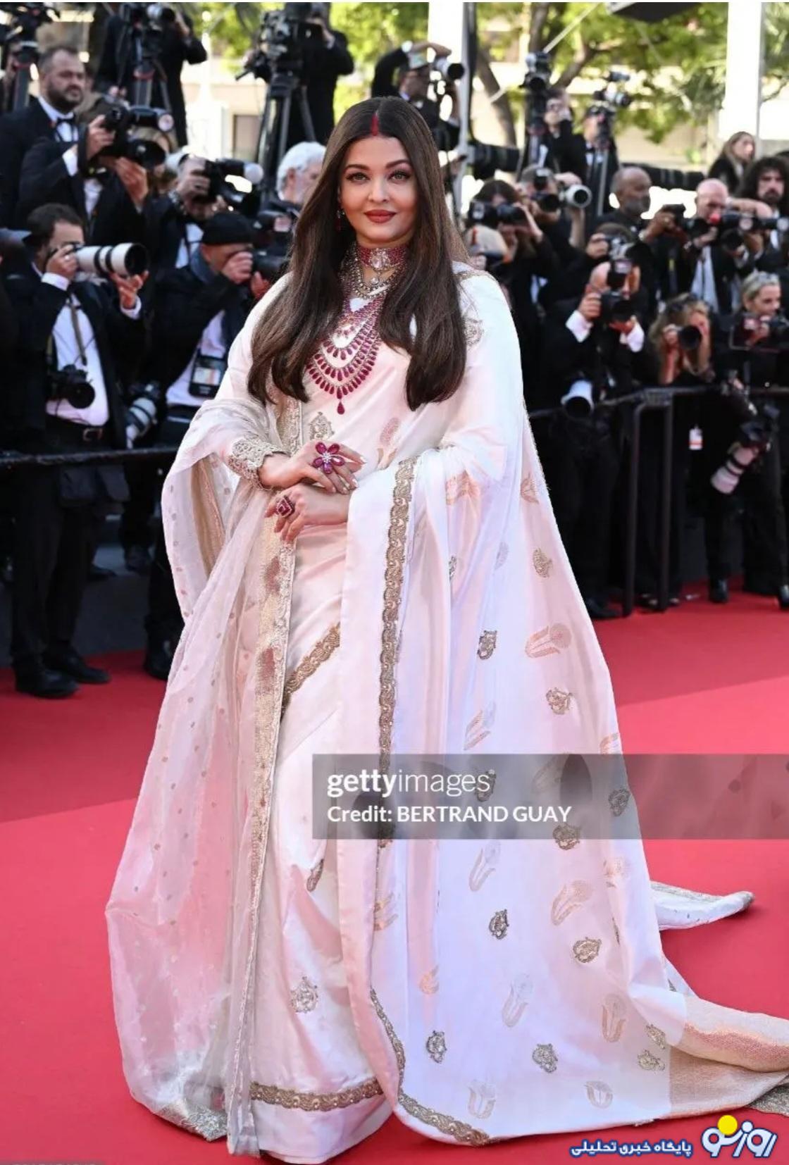 آیشواریا رای با استایل هندی در کن ۲۰۲۵ درخشید