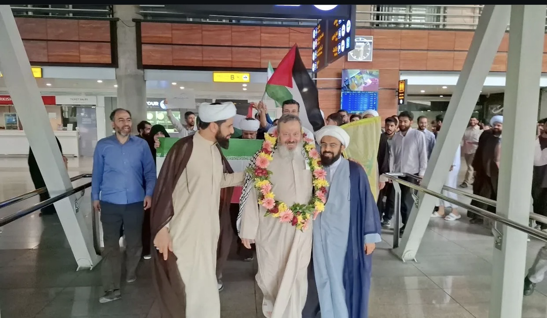 غلامرضا قاسمیان؛ از دانشگاه شریف تا کانون حاشیهها / نگاهی به کارنامه یک چهره پرمناقشه غلامرضا قاسمیان؛ از دانشگاه شریف تا کانون حاشیهها / نگاهی به کارنامه یک چهره پرمناقشه