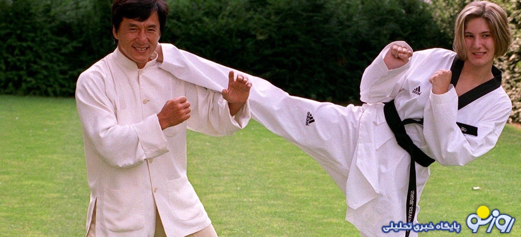 مبارزه «جکی چان با دختر تکواندو کار المپیکی انگلیس»؛ سال 1379/عکس