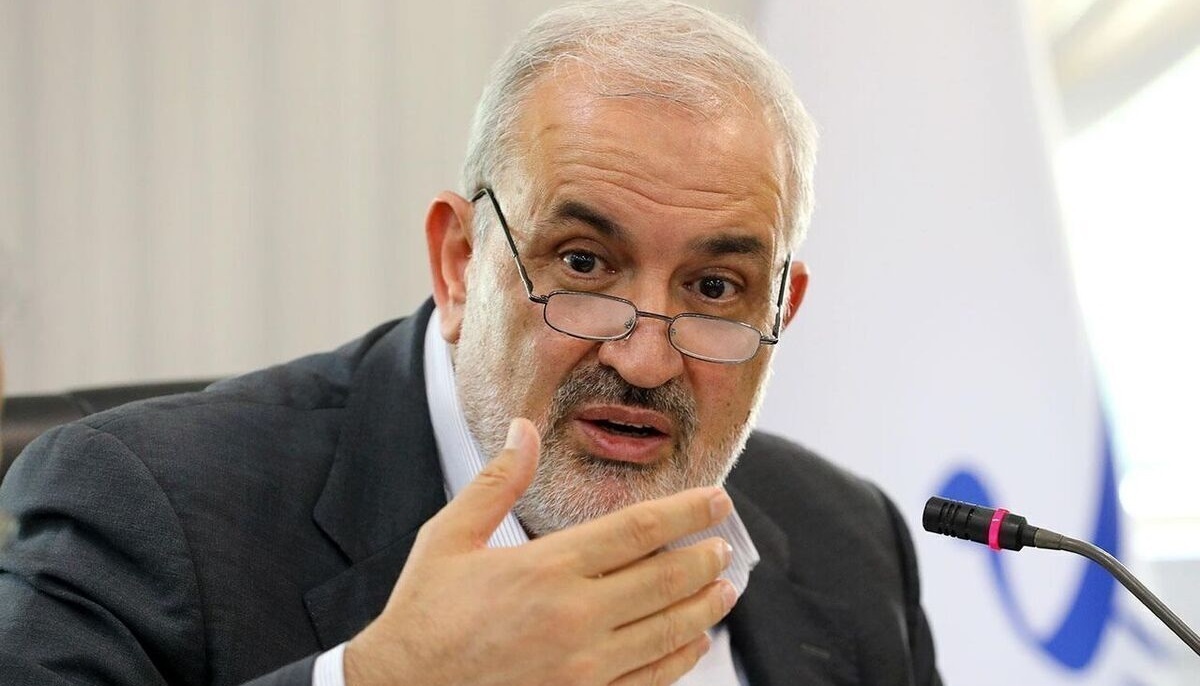 وزیر نیرو: دولت چهاردهم وقتی شروع به کار کرد، کشور ۲۰هزار مگاوات ، کسری برق داشت / ماینرها را جریمه می‌کنیم اما خیلی زود پول جریمه را در می‌آورند