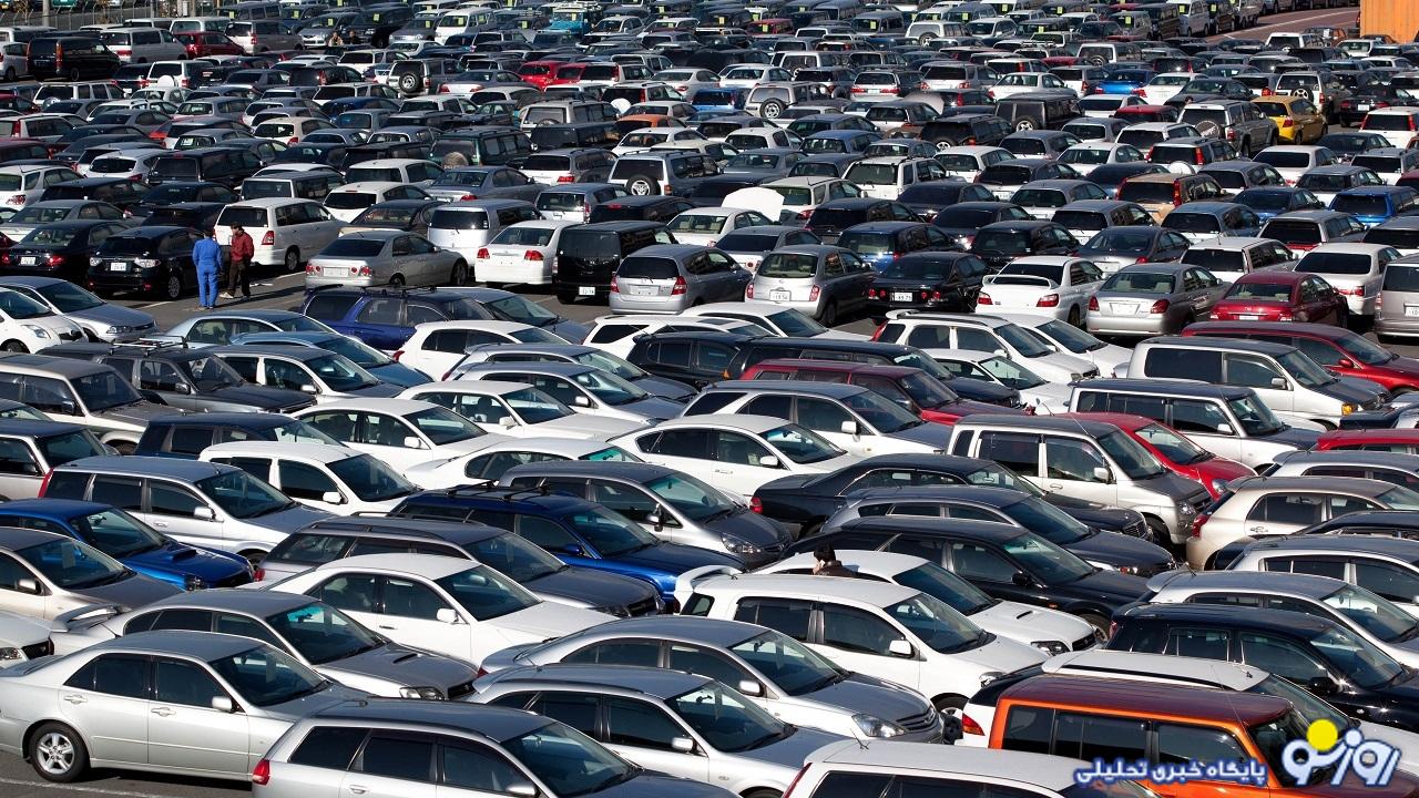 چه کسی سهامداران ایران خودرو و سایپا را گردن میگیرد؟ چه کسی سهامداران ایران خودرو و سایپا را گردن میگیرد؟