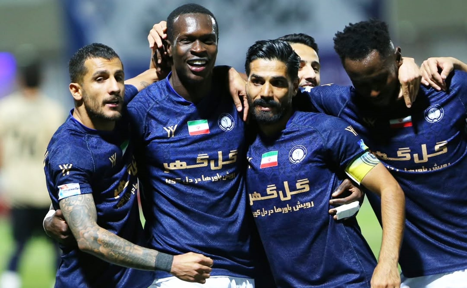 بحران برای خط دفاع گل گهر؛ از گزینه استقلال و پرسپولیس چه‌خبر؟