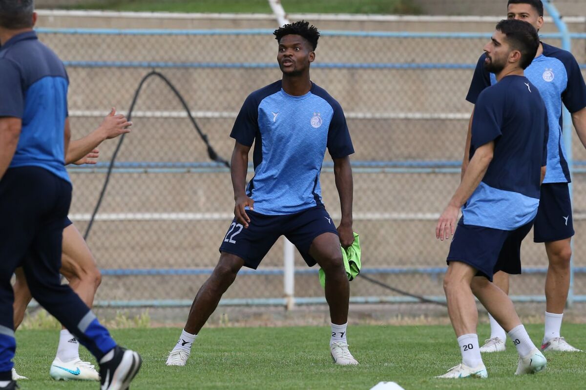 جنگ و کاریله علیه شروع تمرینات استقلال!