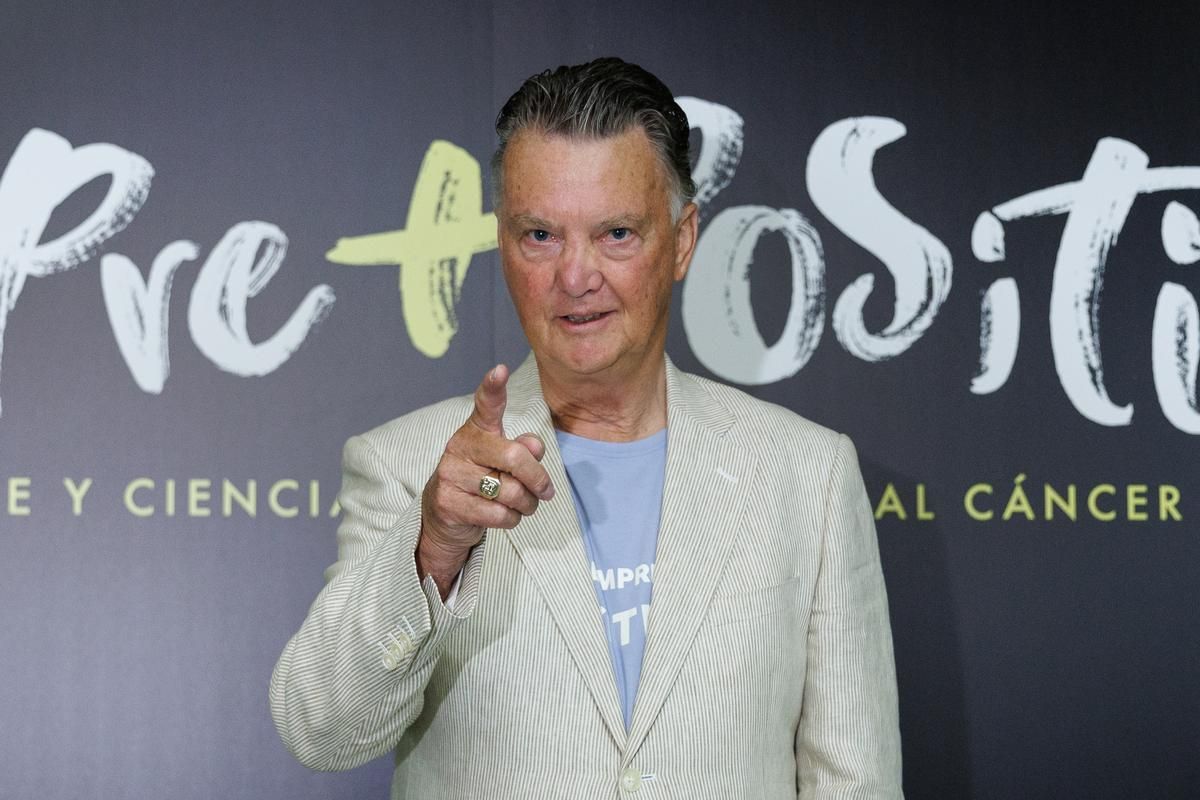 خبری خوشحال کننده: لوئیس فن خال سرطان را شکست داده است