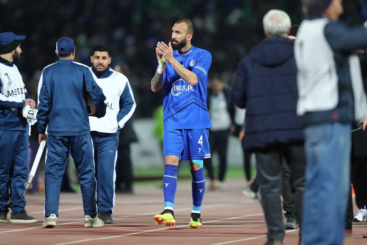 ورود چشمی به تالار مشاهیر استقلال؛ روزبه برای رکوردشکنی می‌آید