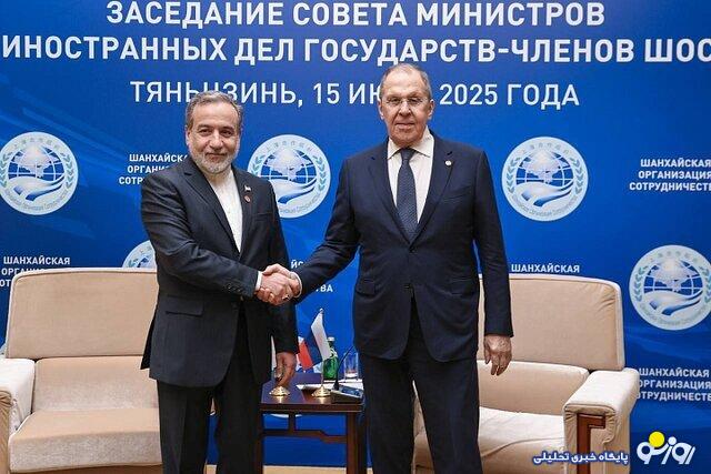 تاکید عراقچی و لاوروف بر حل‌وفصل دیپلماتیک مسئله هسته‌ای ایران