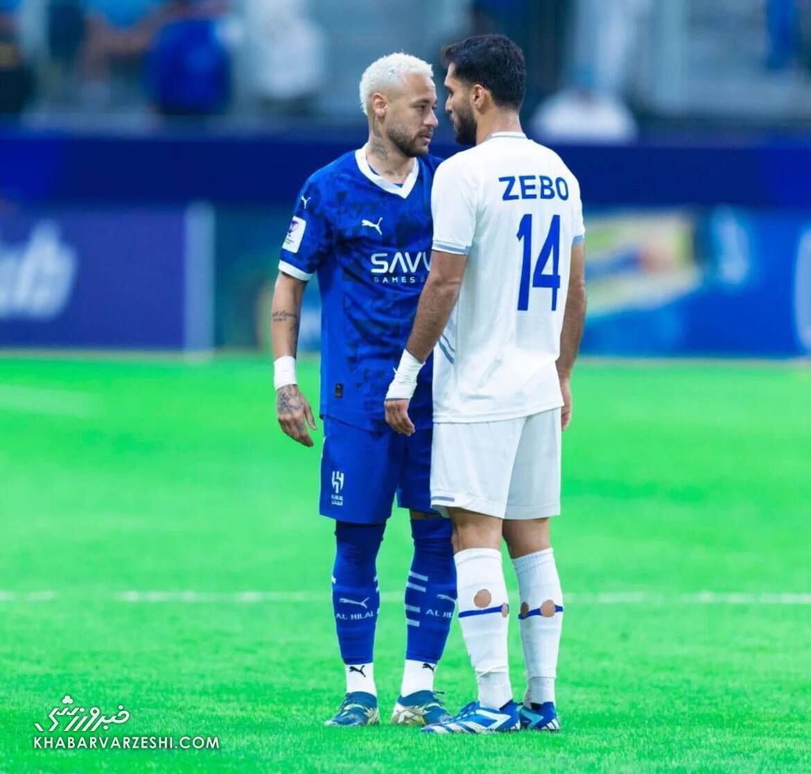 هافبک استقلال: با استقلال قرارداد دارم ولی در اردو نیستم/ استقلالی ها جواب تلفنم را نمی دهند، اگر من را نمی خواهید رک بگویید!