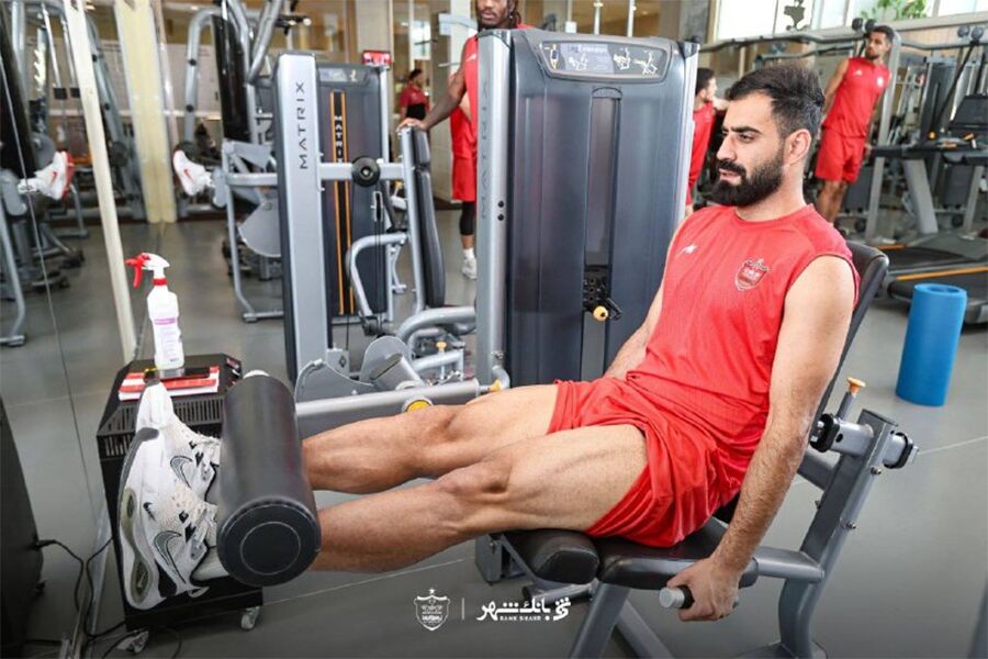 هاشمیان پاداش داد؟ پرسپولیسی ها امروز عصر به گردش می روند!