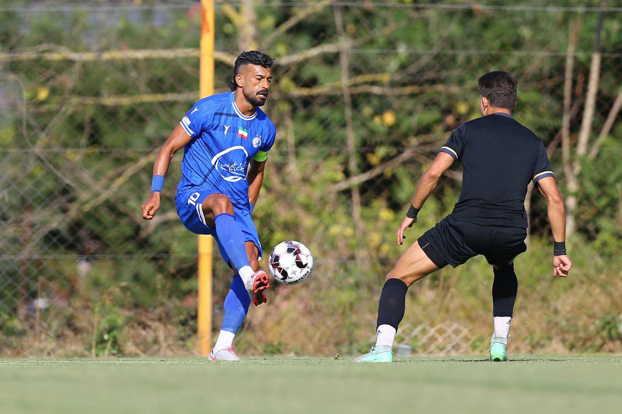 هواداران استقلال واقعاً جنتلمن هستند؛ رضاییان: تمرینات ساپینتو بی‌نظیر است