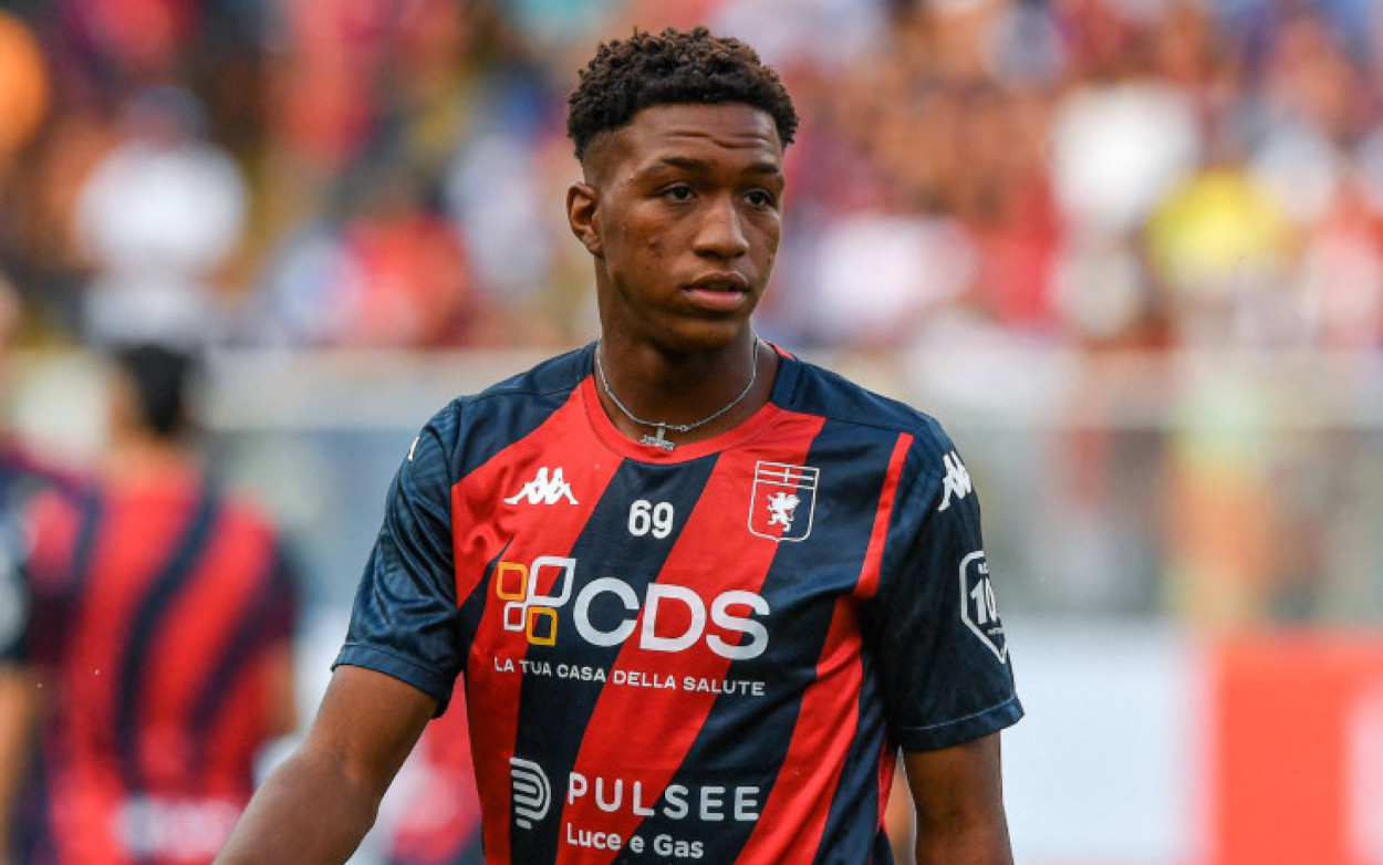 نقل و انتقالات میلان؛ علاقۀ جدی به مدافع چپ جنوا، پیشنهاد جدید برای آردون یاشاری