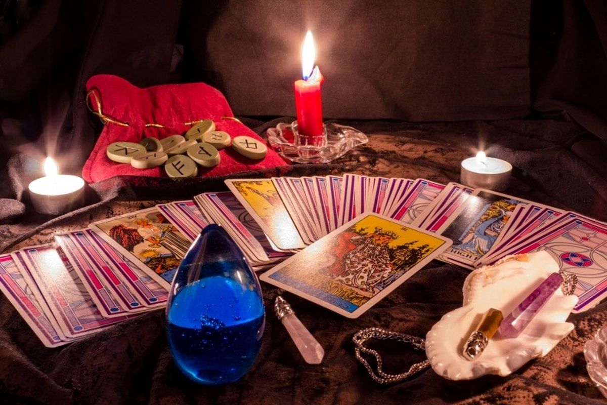 فال روزانه براساس ماه تولد چهارشنبه ۱ مرداد ۱۴۰۴؛ عشق، کار و سلامتی