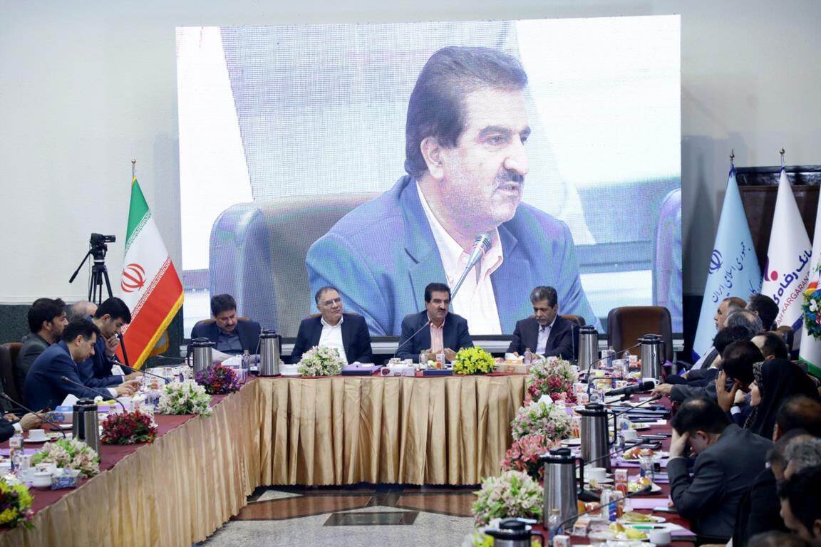 بسته خدمات مالی بانک رفاه کارگران کامل است