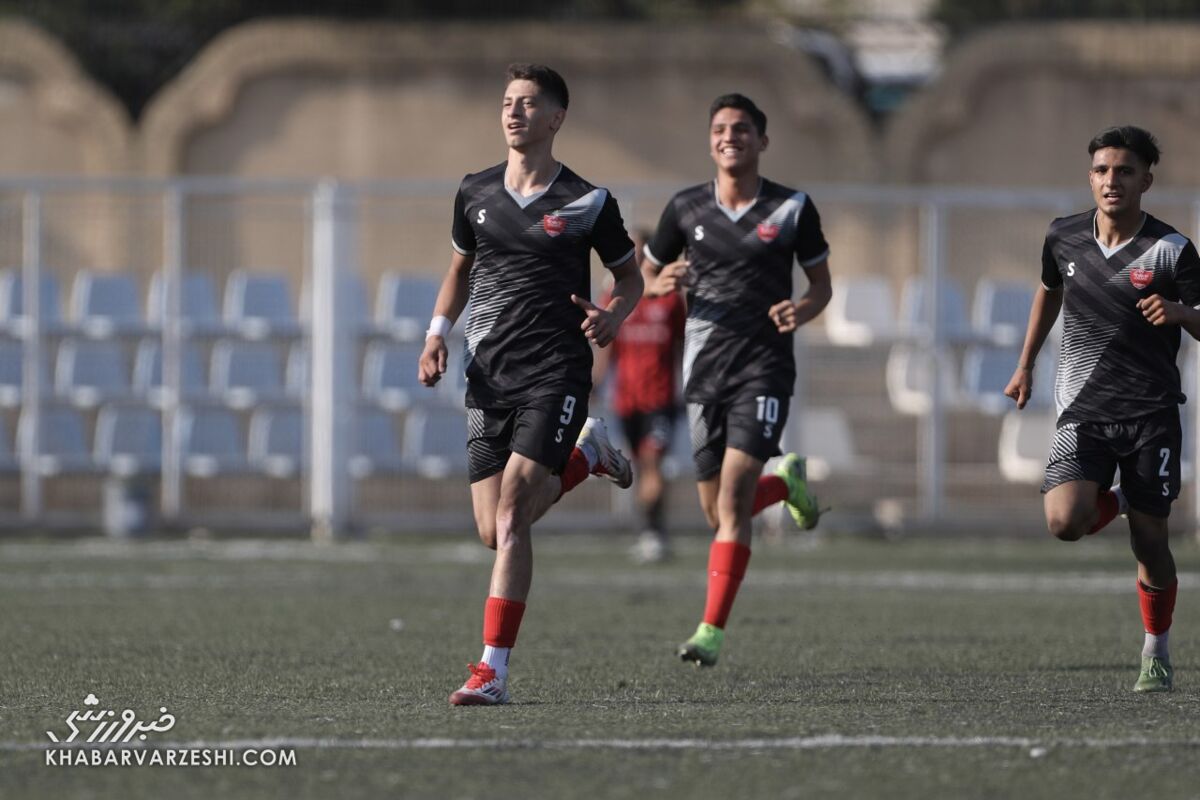 ۶تاییها تخصص پرسپولیس/ گلباران حریف با آتشبازی پدیدهها +عکس