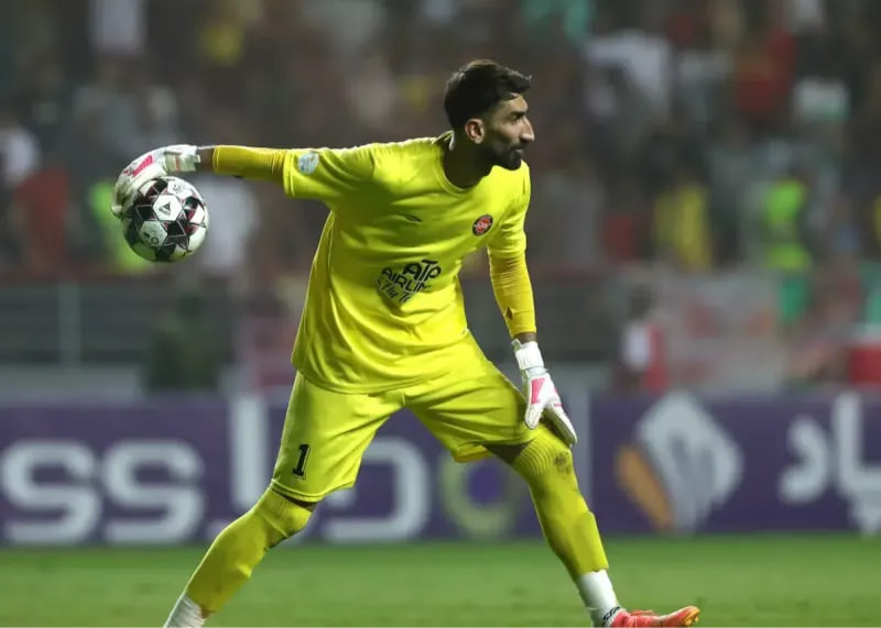 قهر علیرضا بیرانوند با تراکتوری‌ها؛ وسایلش را جمع کرد و فعلا به تبریز برنمی‌گردد!