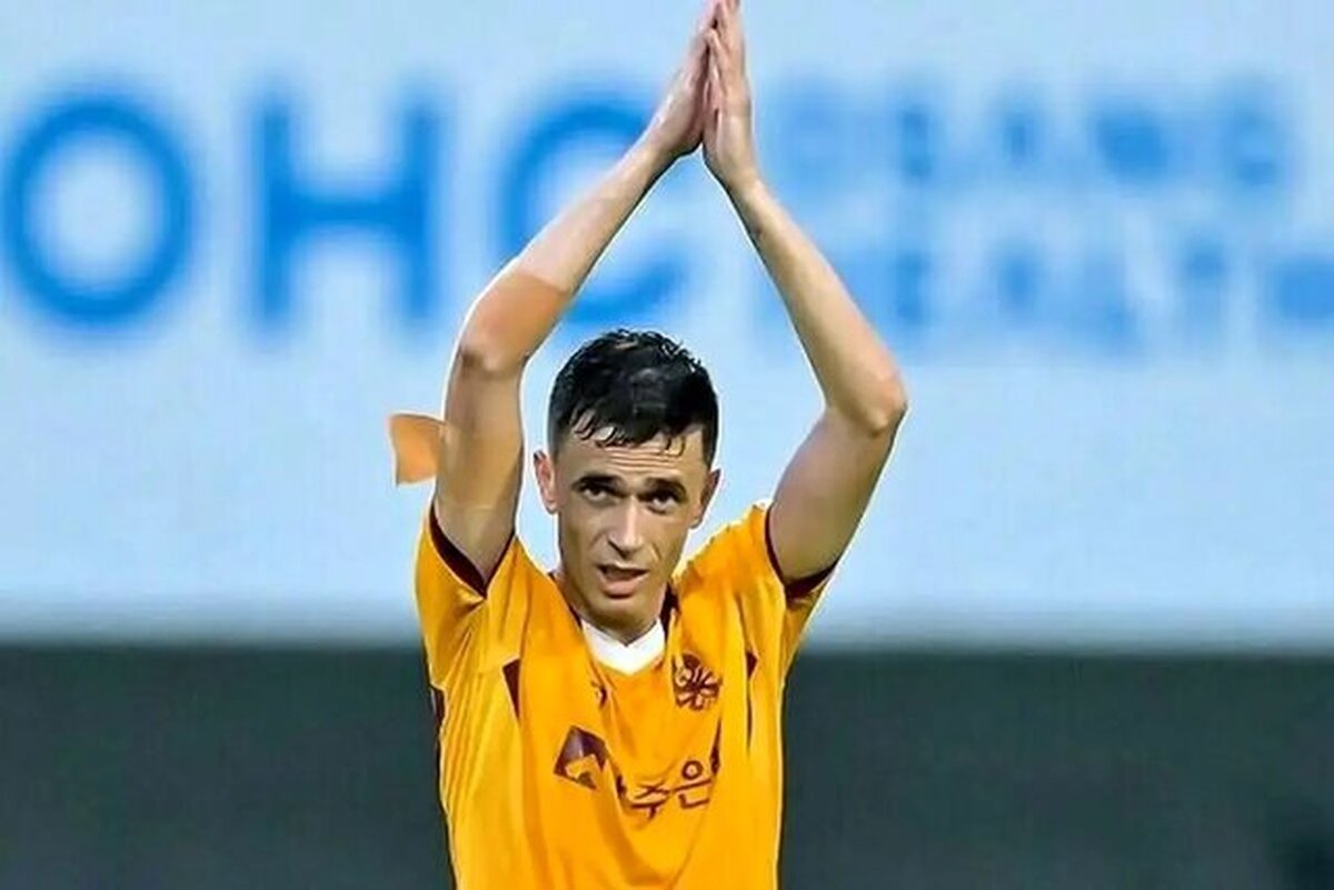 بمب نقل و انتقالات آبی پوشان؛ یاسر آسانی به استقلال پیوست