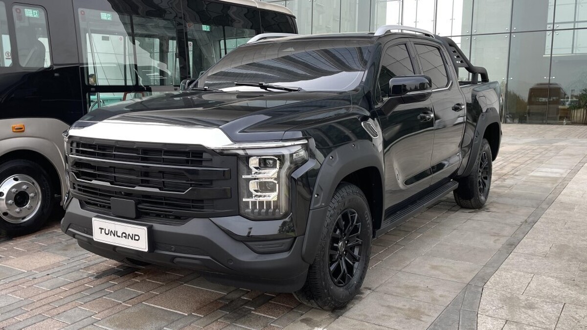 رونمایی از محصول جدید ایران خودرو / جدیدترین پیکاپ جهان وارد شد! + عکس