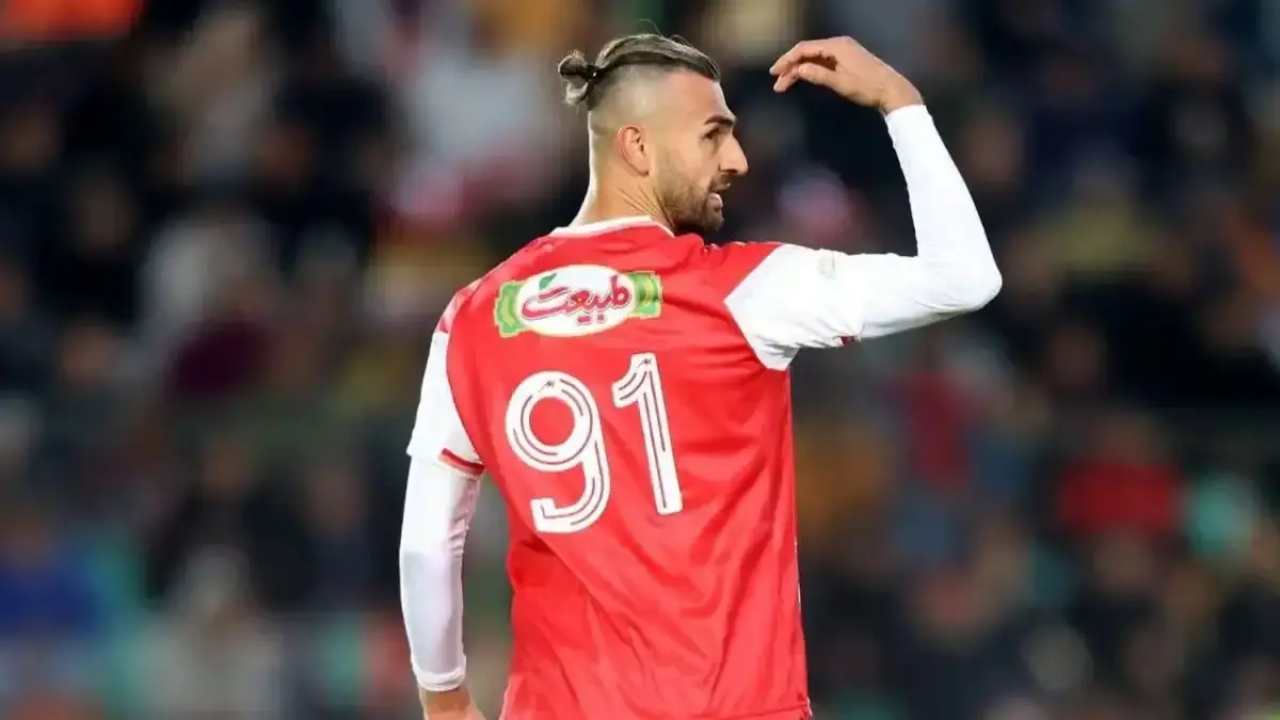 سردار دورسون در پرسپولیس ماندنی شد