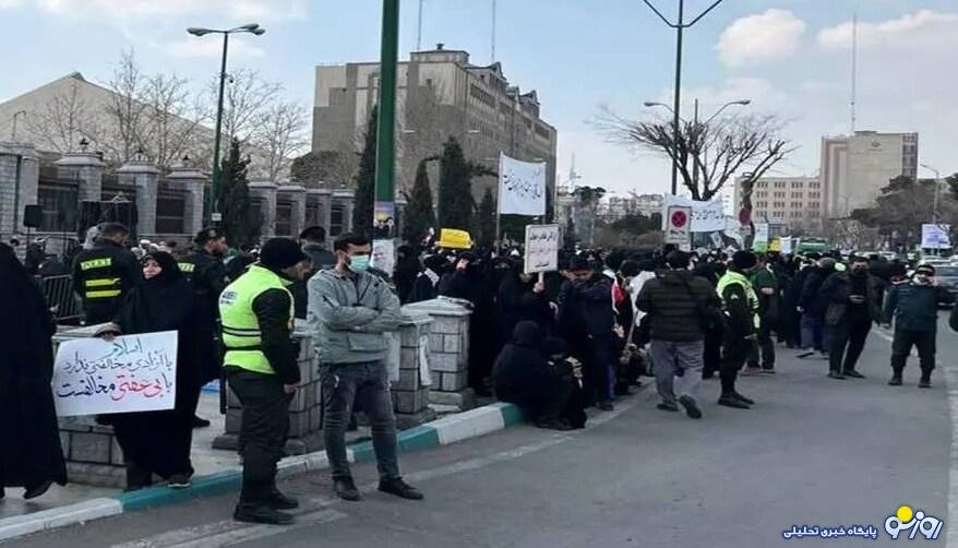 تندرو‌ها زمان مناسبی برای انتقام از دولت نیست!