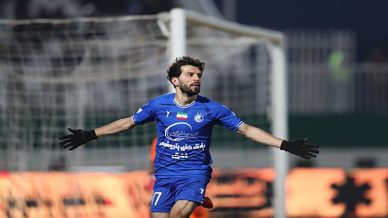 توضیح باشگاه استقلال درباره میزان مصدومیت آشورماتوف و ماشاریپوف