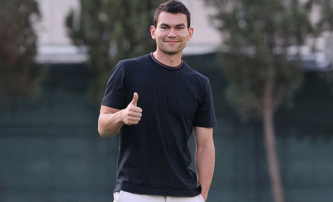 بازیکن مصدوم استقلال به قطر می‌رود!