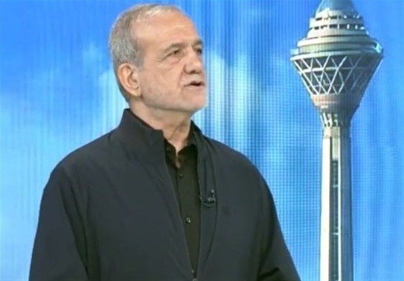 پزشکیان: در جریان جنگ ۱۲ روزه، برایم غیرقابل تصور بود که دختران بیحجاب که برخورد بدی با آنها داریم، پلاکارد جانم فدای رهبر در دست میگرفتند پزشکیان: در جریان جنگ ۱۲ روزه، برایم غیرقابل تصور بود که دختران بیحجاب که برخورد بدی با آنها داریم، پلاکارد جانم فدای رهبر در دست میگرفتند