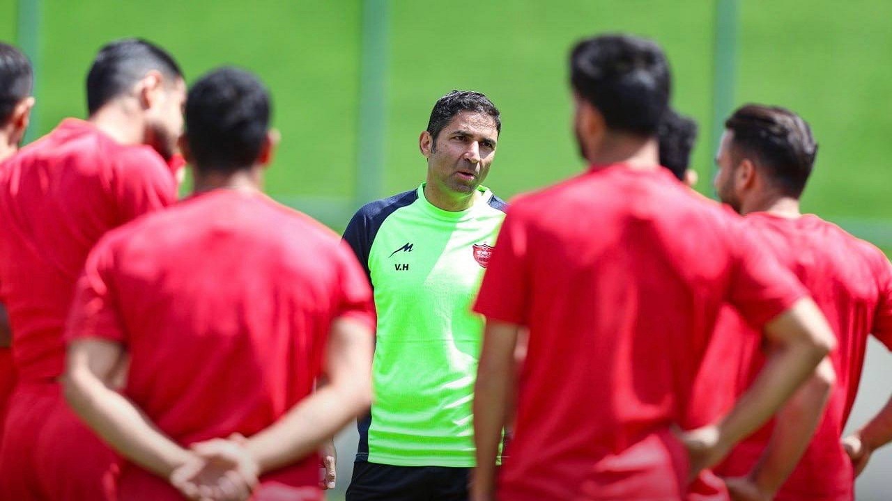 معرفی مهاجم مدنظر هاشمیان به پرسپولیس/ درویش راهی دبی می شود