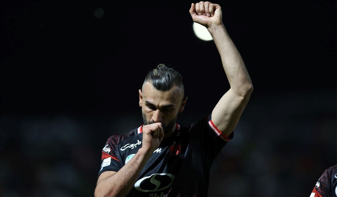 باشگاه پرسپولیس مایل به ماندن سردار دورسون؟ گزینه‌های خارجی هم هستند