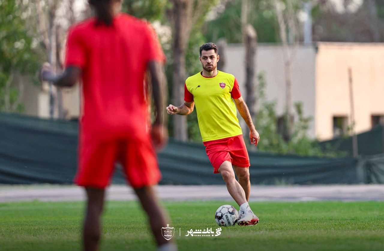 مرتضی پورعلی گنجی مدافع میانی پرسپولیس تهران و تیم ملی ایران - لیگ برتر ایران