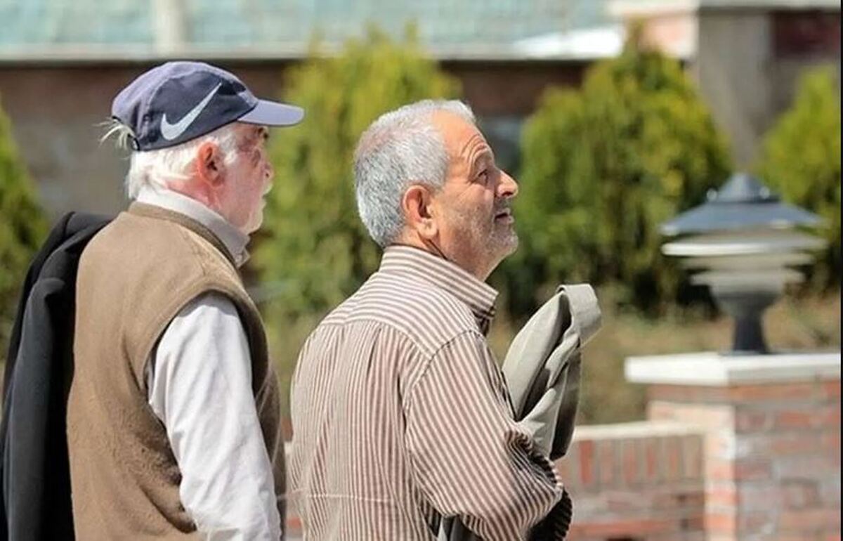 تجمع اعتراضی بازنشستگان در چند شهر/ همسان سازی اصلاح شود