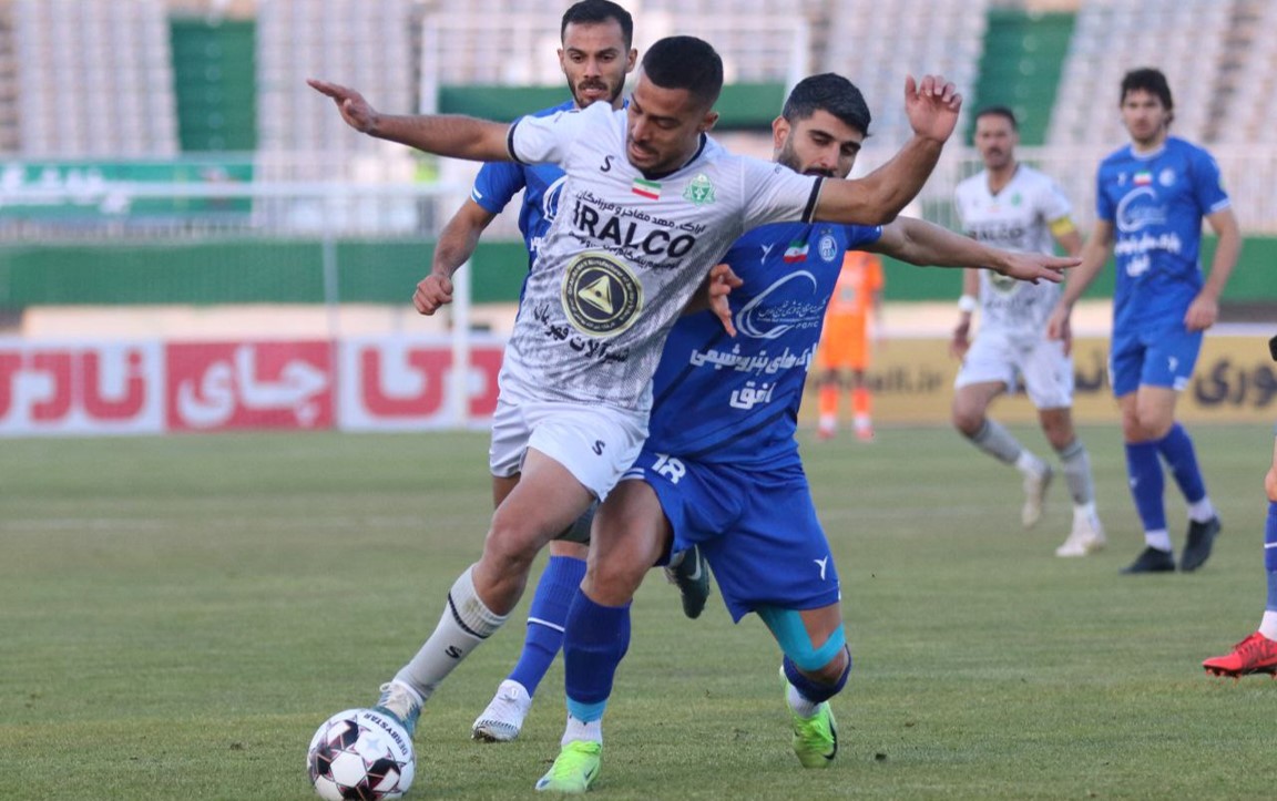 علاقه استقلال به جذب هافبک سپاهان