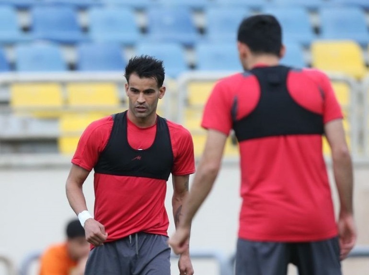 فرمول جدید استقلال برای رهایی از خرید جنجالی! فرمول جدید استقلال برای رهایی از خرید جنجالی!